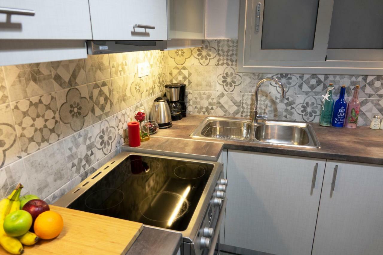 Apartment Real New Flat - 1' To Metro - Direct Acropolis,pireus - Heating And Cooling System *